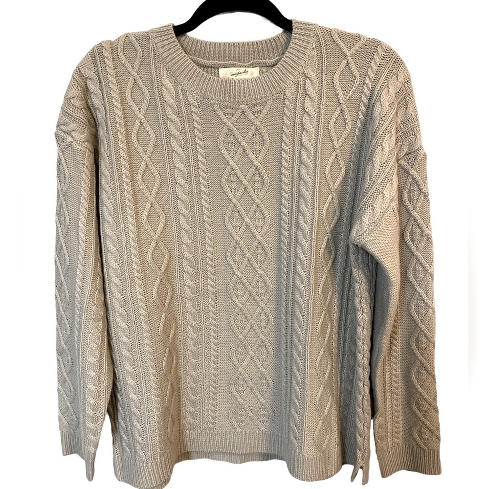 Magnolia Boutique sweater cable knit pullover long sleeve Sz S.   G-20